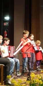 Jugend singt und musiziert im Bürgerhaus 2016