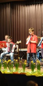 Jugend singt und musiziert im Bürgerhaus 2016