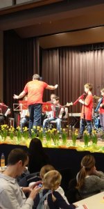 Jugend singt und musiziert im Bürgerhaus 2016